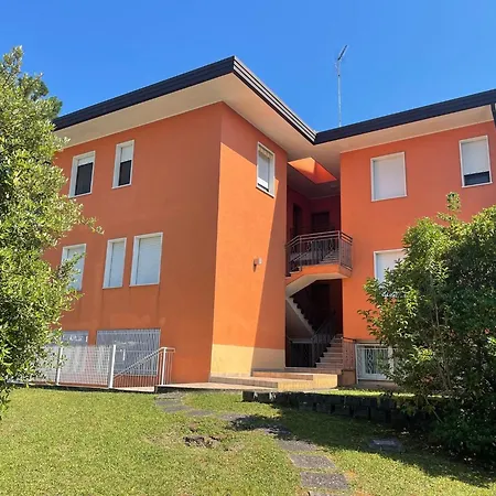 Daire Quiet With Terrace *