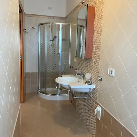 Quiet With Terrace Apartamento